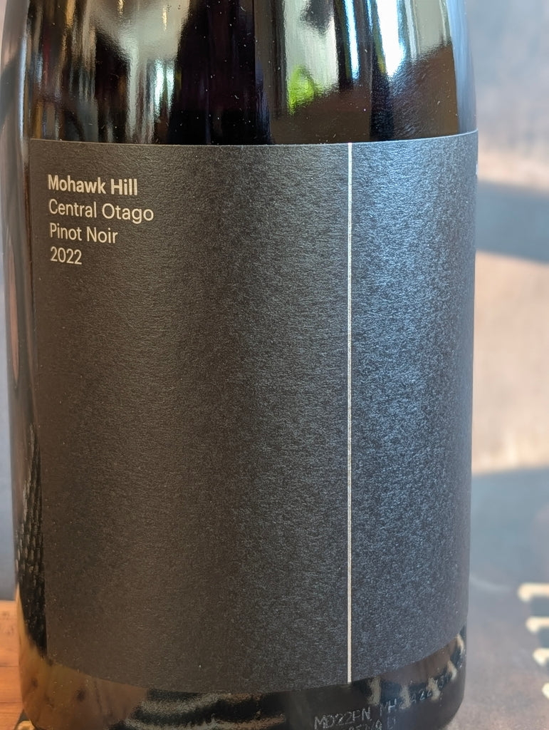 Maude Mohawk Hill Pinot Noir 2022