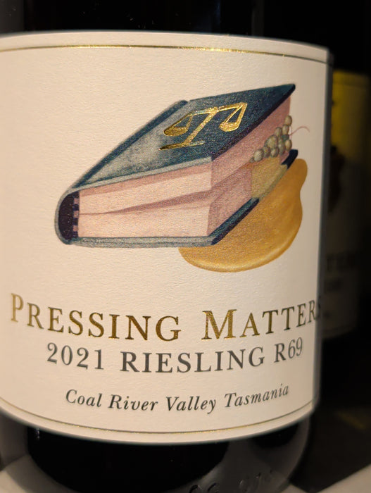 Pressing Matters R69 med-sweet Riesling 2021