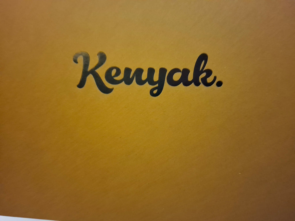 Kenyak 11 piece choc box